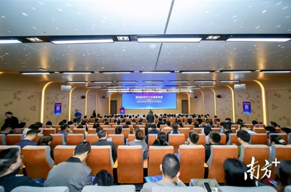 第四届钟南山青年科技创新奖公布，10位科学家获奖